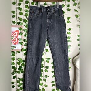 Unisex Levi’s vintage black jeans size 29*32